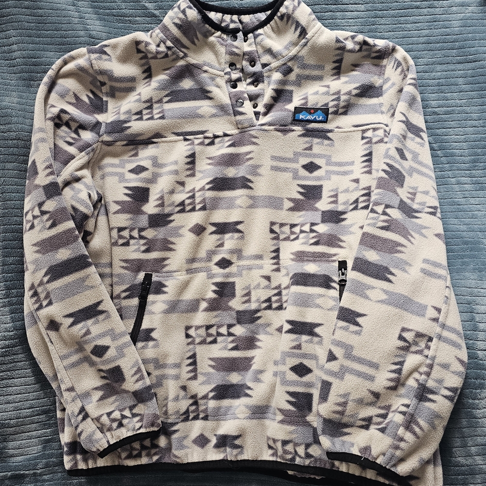 KAVU Aztec Print Fleece Pullover - Cream & Gray